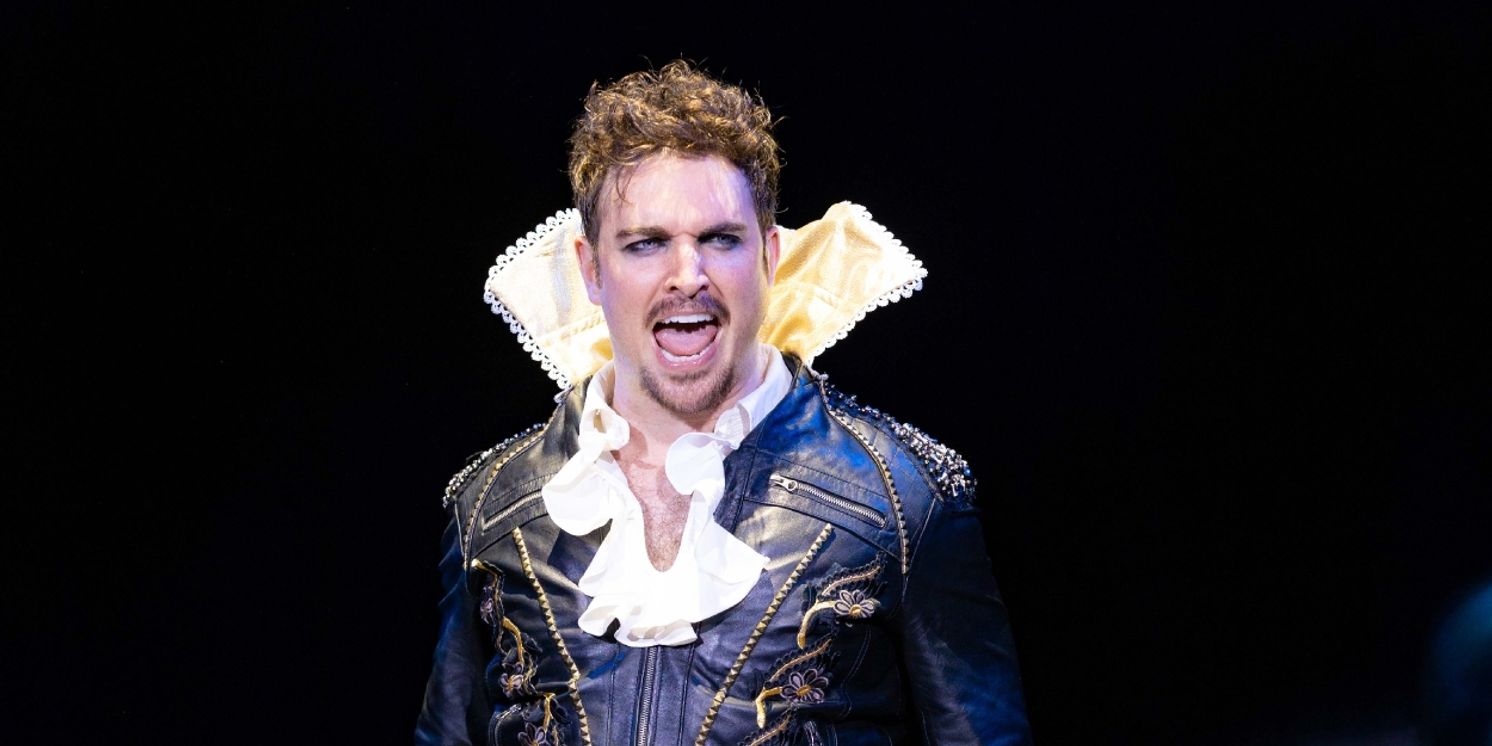 Review: SOMETHING ROTTEN at Fulton  Image