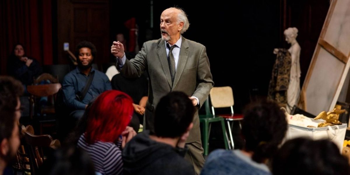 Review: STAND UP IF YOU'RE HERE TONIGHT Takes Humorous, Moving Look At the Need For Community