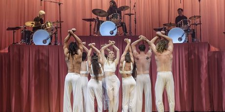 Review: STEPHANIE LAKE COMPANY'S MANIFESTO presented by National Arts Centre Dance Photo