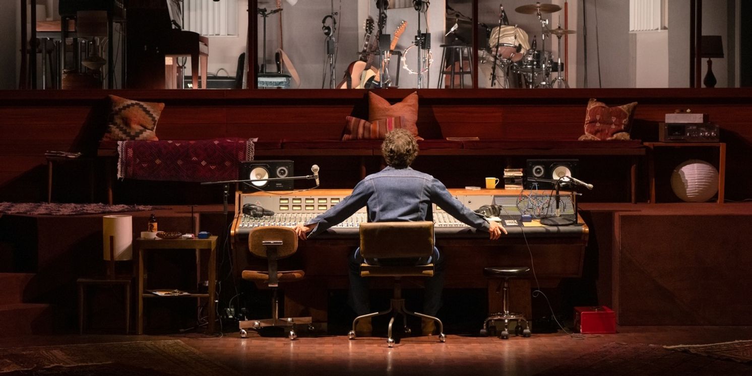 Review: STEREOPHONIC at National Theatre  Image