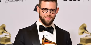 Review: The Steven Feifke Trio Sinks into Classics at Birdland