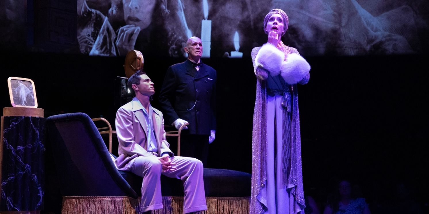 Review: Let SUNSET BLVD Lead You to Broadway At Music Circus  Image