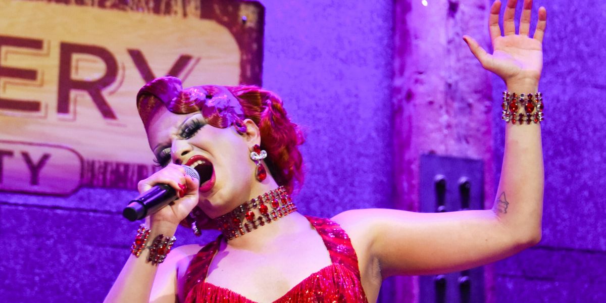 Review: Suzie Toot’s SUZIE WITH A Z Is a Star-Making Solo Debut at City Winery