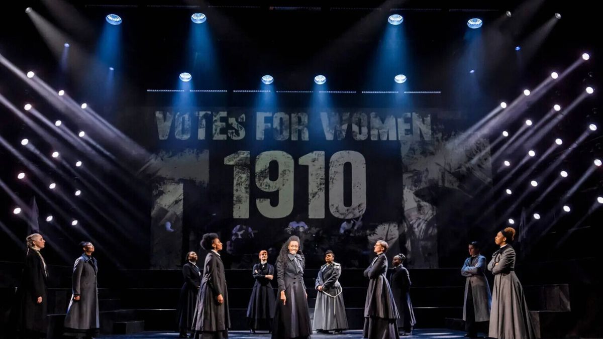 Review: SYLVIA, Festival Theatre