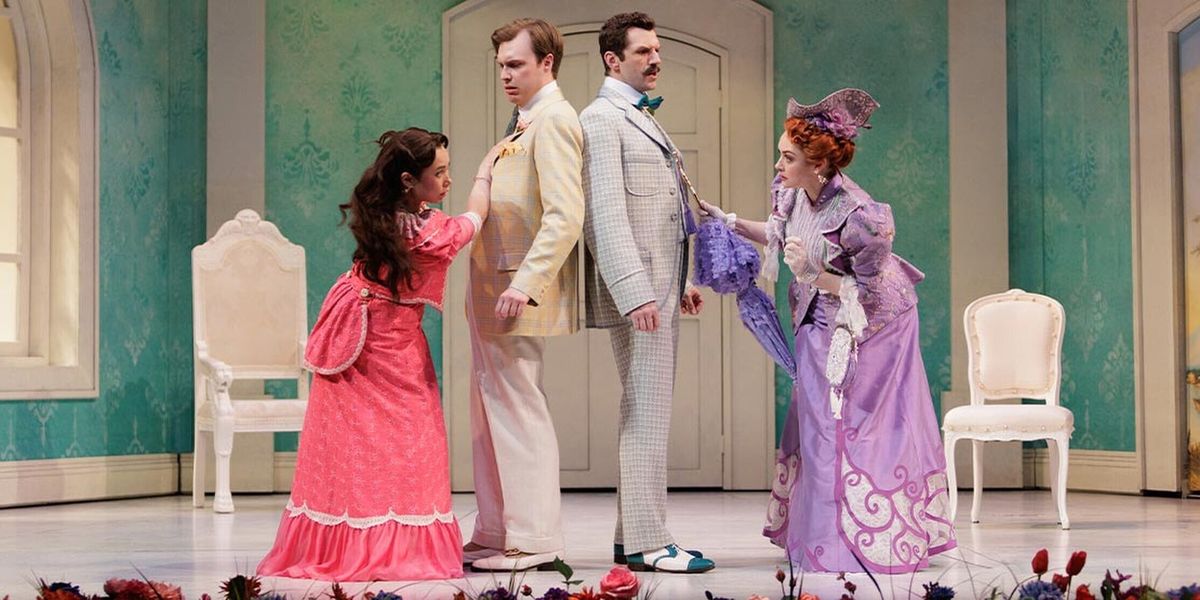 Review: Stratford's THE IMPORTANCE OF BEING EARNEST is a Riot