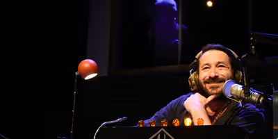 Review: TALK RADIO at The Players At The Barker Playhouse Photo