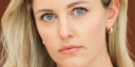 Review: TAYLOR LOUDERMAN Charms in Her First Cabaret Show at the Blue Strawberry Showroom Photo