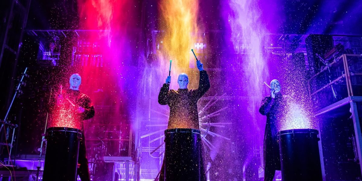Review: BLUE MAN GROUP at The Paramount Theatre