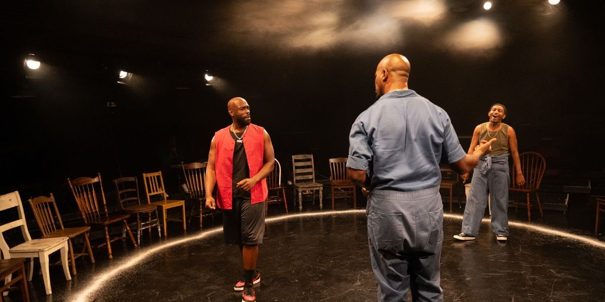 Review: THE BROTHERS SIZE at Emerson Studio In The Loretto-Hilton Center