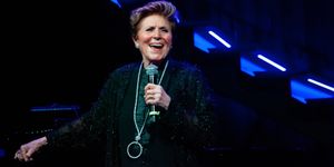 Review: Lorna Dallas Resplendent In THE CABARET FILES at Chelsea Table + Stage