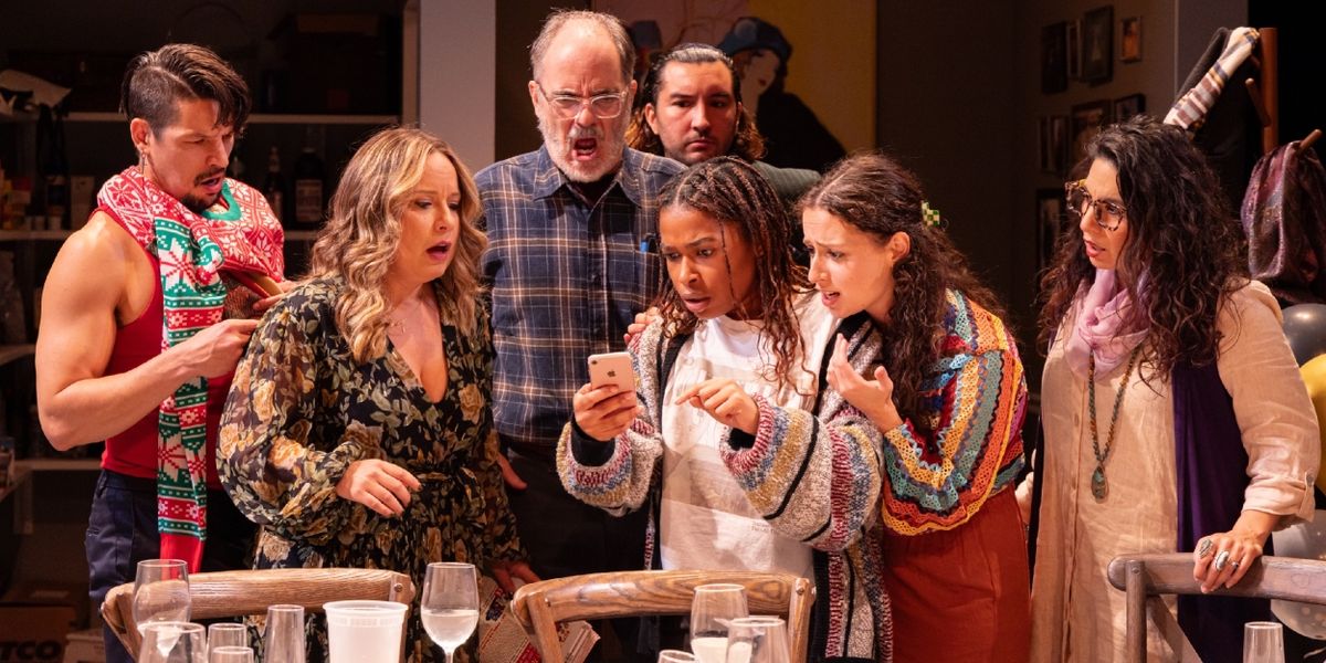 Review: THE CHAMELEON at Theater J