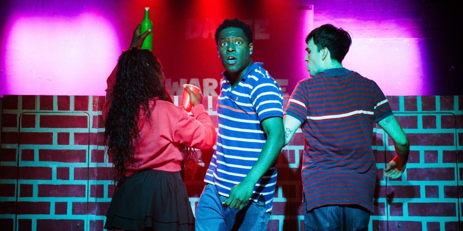 Review: THE CHAOS THAT HAS BEEN AND WILL NO DOUBT RETURN, Southwark Playhouse  Image