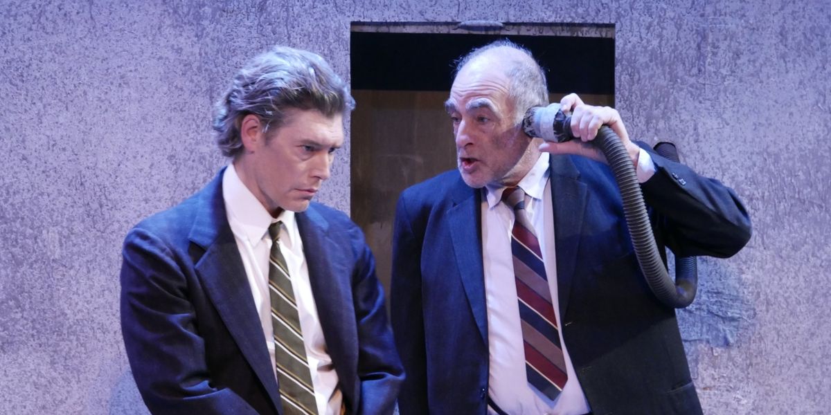 Review: THE DUMB WAITER at Katonah Classic Stage