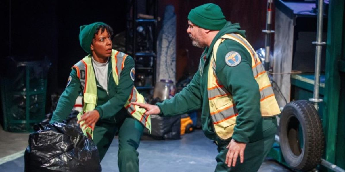 Review: THE GARBOLOGISTS at Theater Alliance