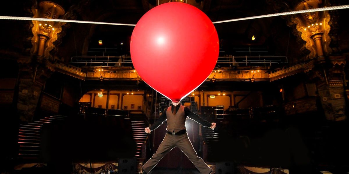 Brighton Fringe Review: THE GIANT BALLOON SHOW, WundaBarn At The SpiegelGardens