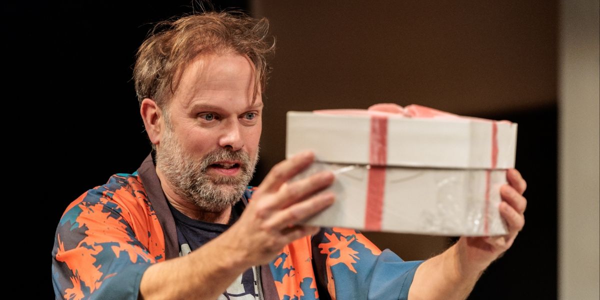 Review: THE GIFT, Park Theatre