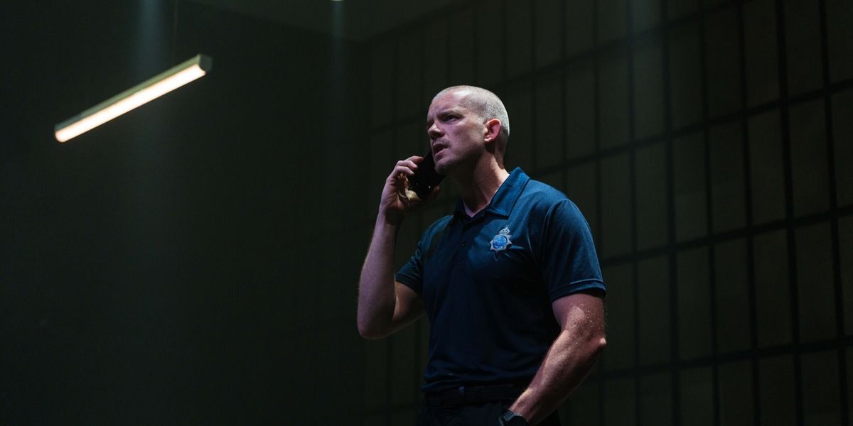 Review: THE GUILTY, Starring Russell Tovey, Donmar Warehouse