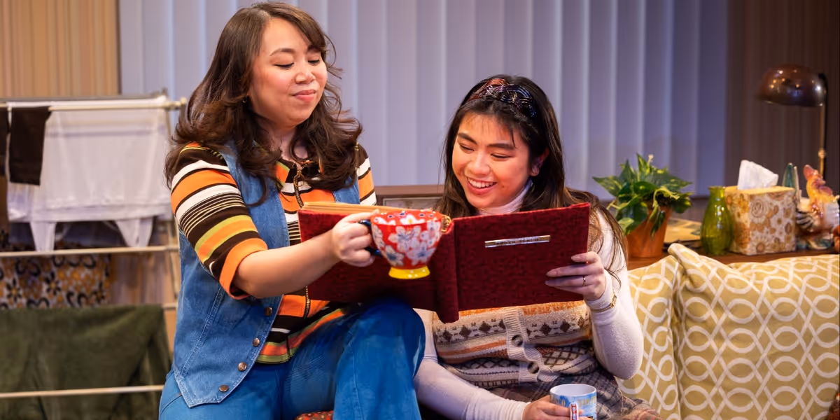 Review: THE HEART SELLERS at Stages Houston