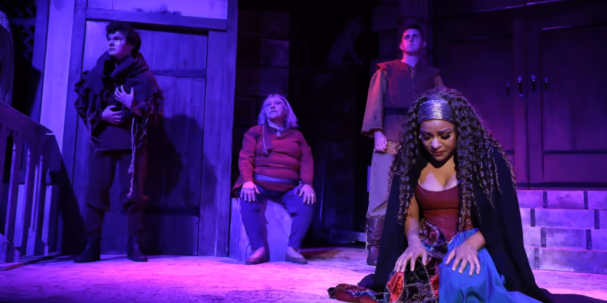 Review: THE HUNCHBACK OF NOTRE DAME at Roxy's Downtown