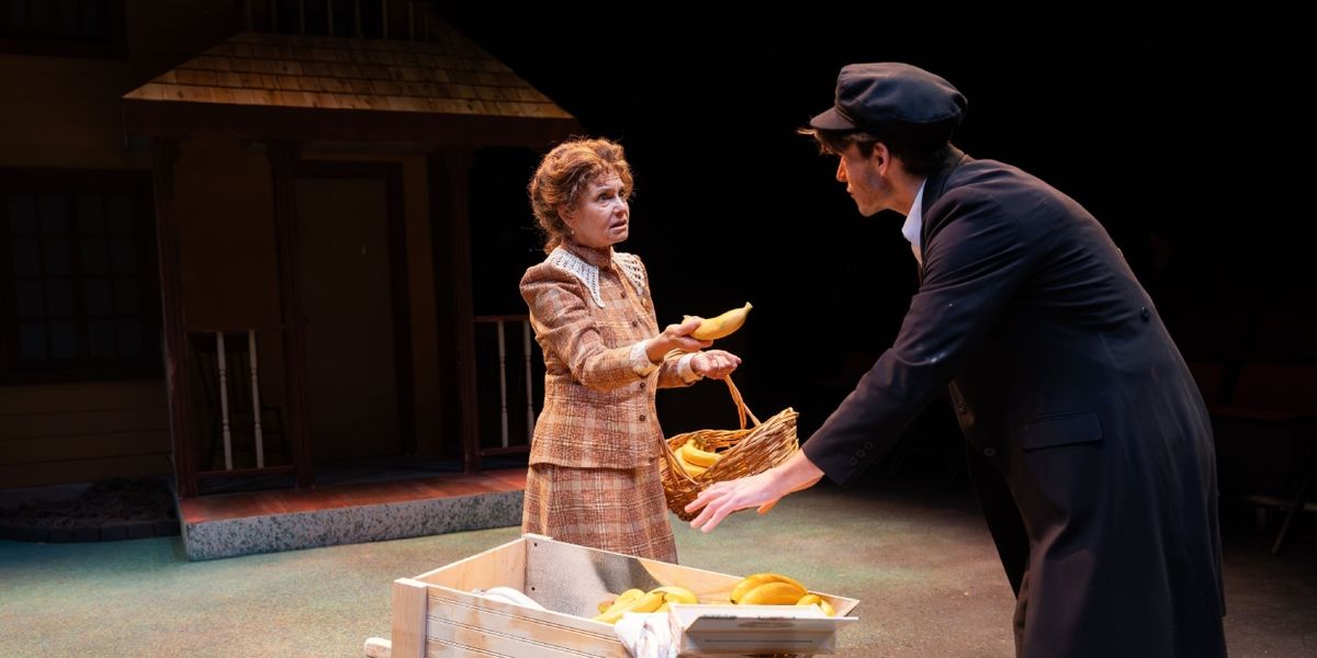 Review: THE IMMIGRANT at The New Jewish Theatre