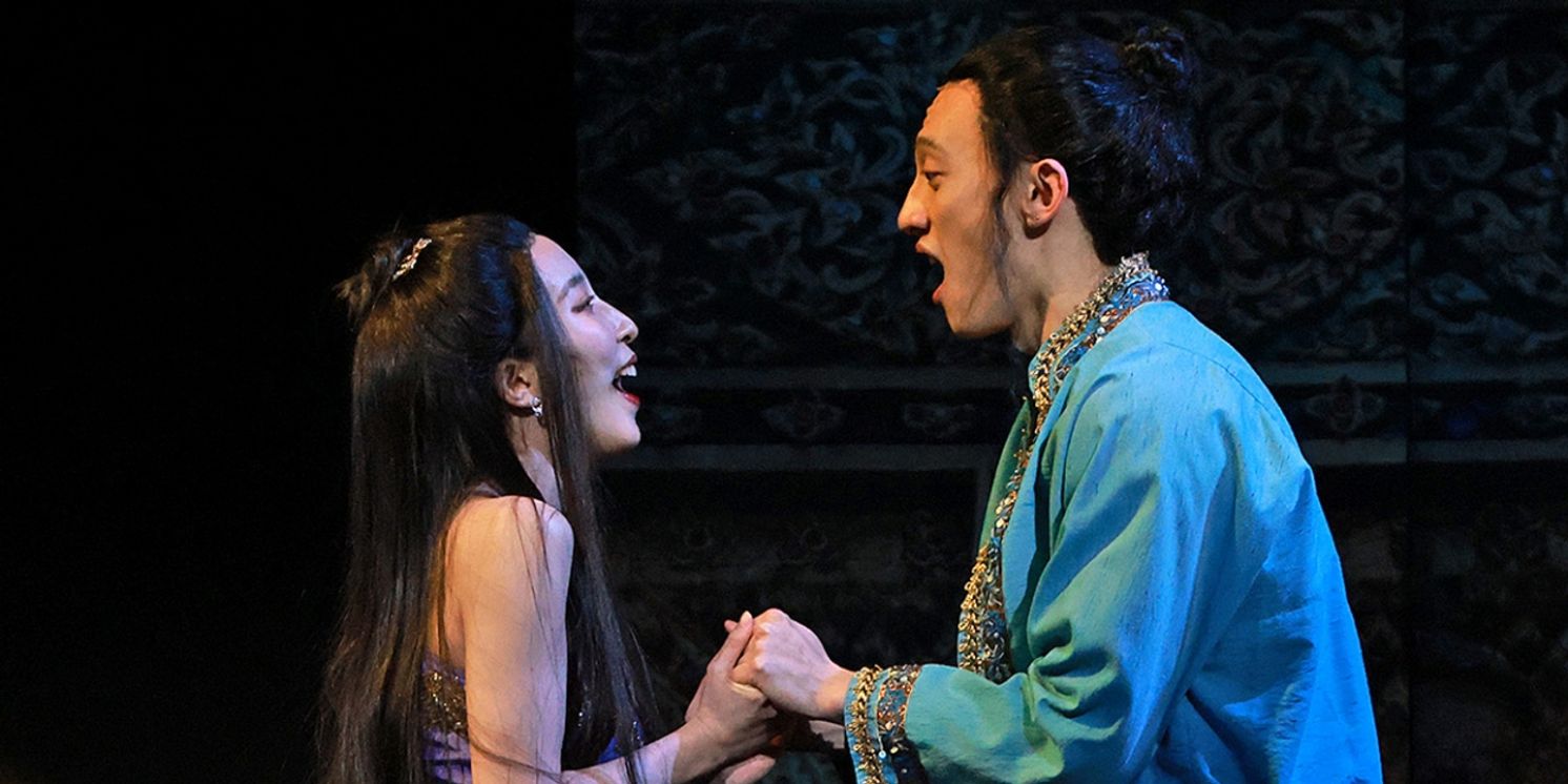 Review: THE KING AND I at Beef & Boards Dinner Theatre  Image