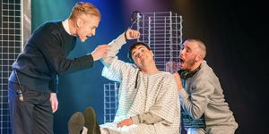 Review: THE LEGEND OF DAVIE MCKENZIE, Oran Mor