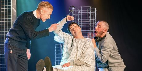 Review: THE LEGEND OF DAVIE MCKENZIE, Oran Mor Photo