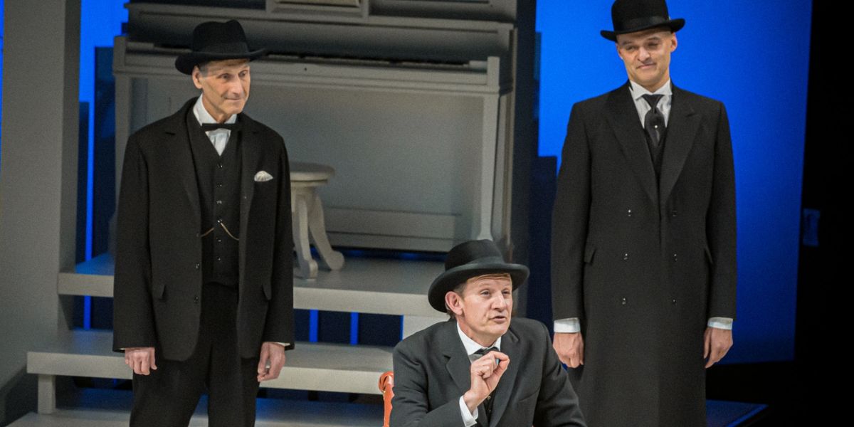 Review: THE LEHMAN TRILOGY at ACT Theatre