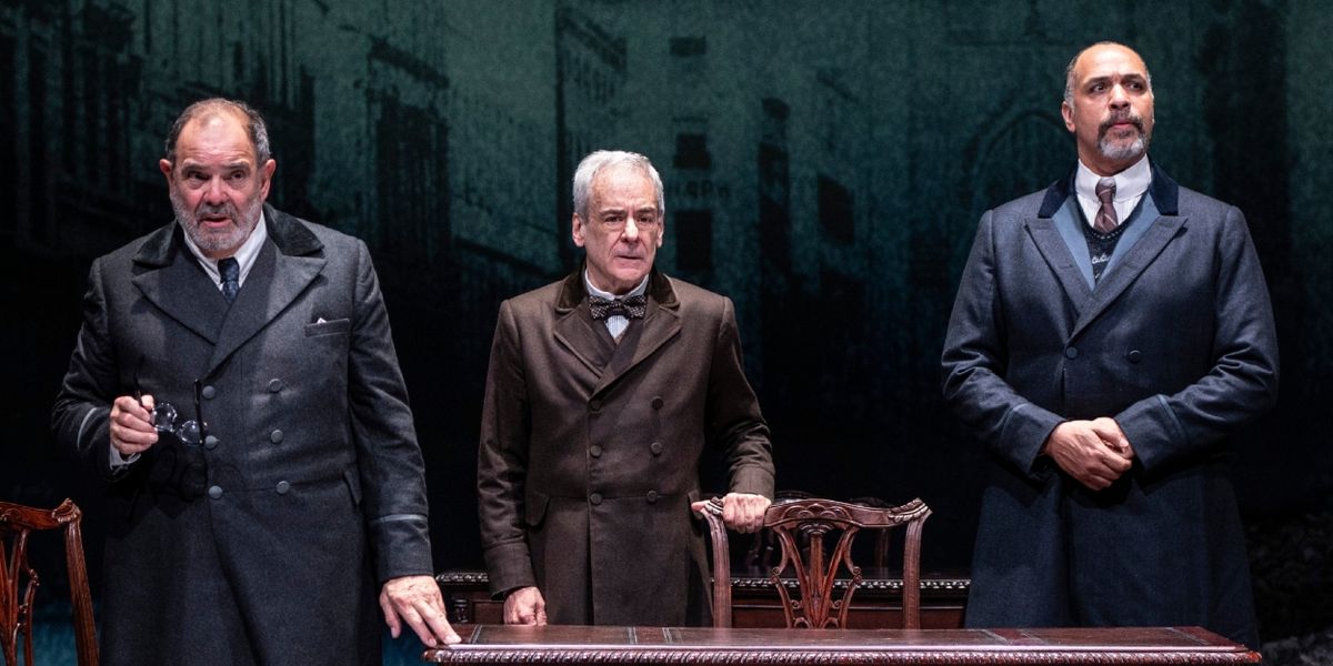 Review: THE LEHMAN TRILOGY at Shakespeare Theatre Company