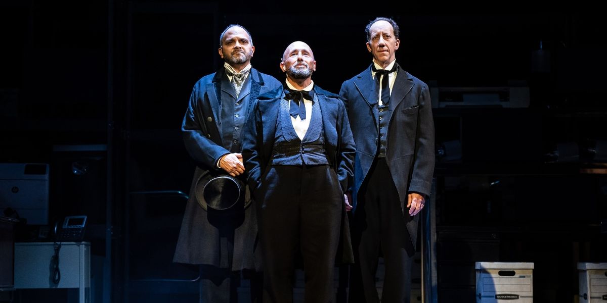 Review: THE LEHMAN TRILOGY at TimeLine Theatre Company/Broadway In Chicago