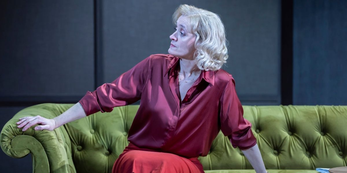 Review: THE LITTLE FOXES, Young Vic