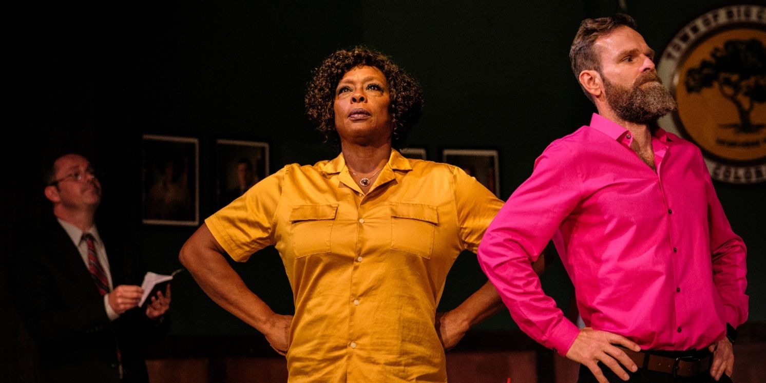 Review: THE MINUTES at Wichita Community Theatre  Image