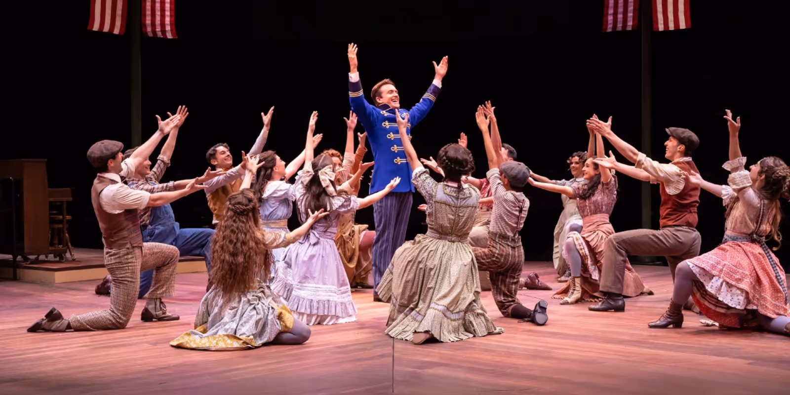 Review: THE MUSIC MAN Dazzles the River City at Broadway At Music Circus