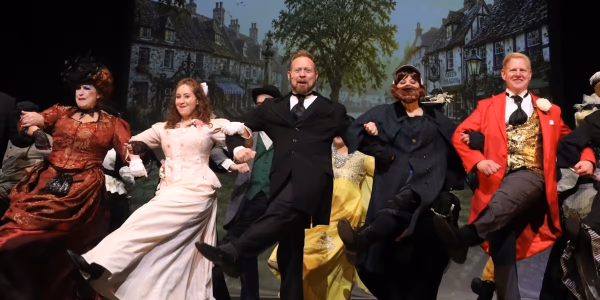 Review: THE MYSTERY OF EDWIN DROOD at Star Playhouse At Stage 74