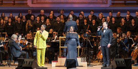 Review: The New York Pops Time Travels Through American Music at Carnegie Hall Photo