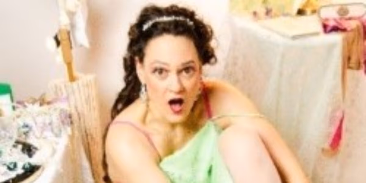 EDINBURGH 2023: Review: THE OPERA DIVA'S BOUDOIR, TheSpace @ Niddry St – Studio