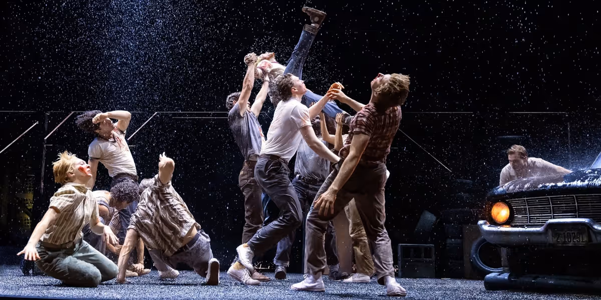Review: THE OUTSIDERS at Bass Concert Hall