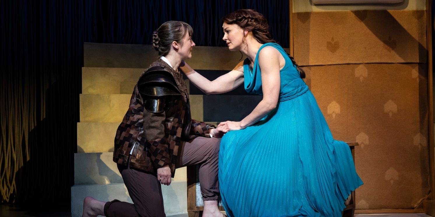 Review: THE PENELOPIAD at Goodman Theatre  Image