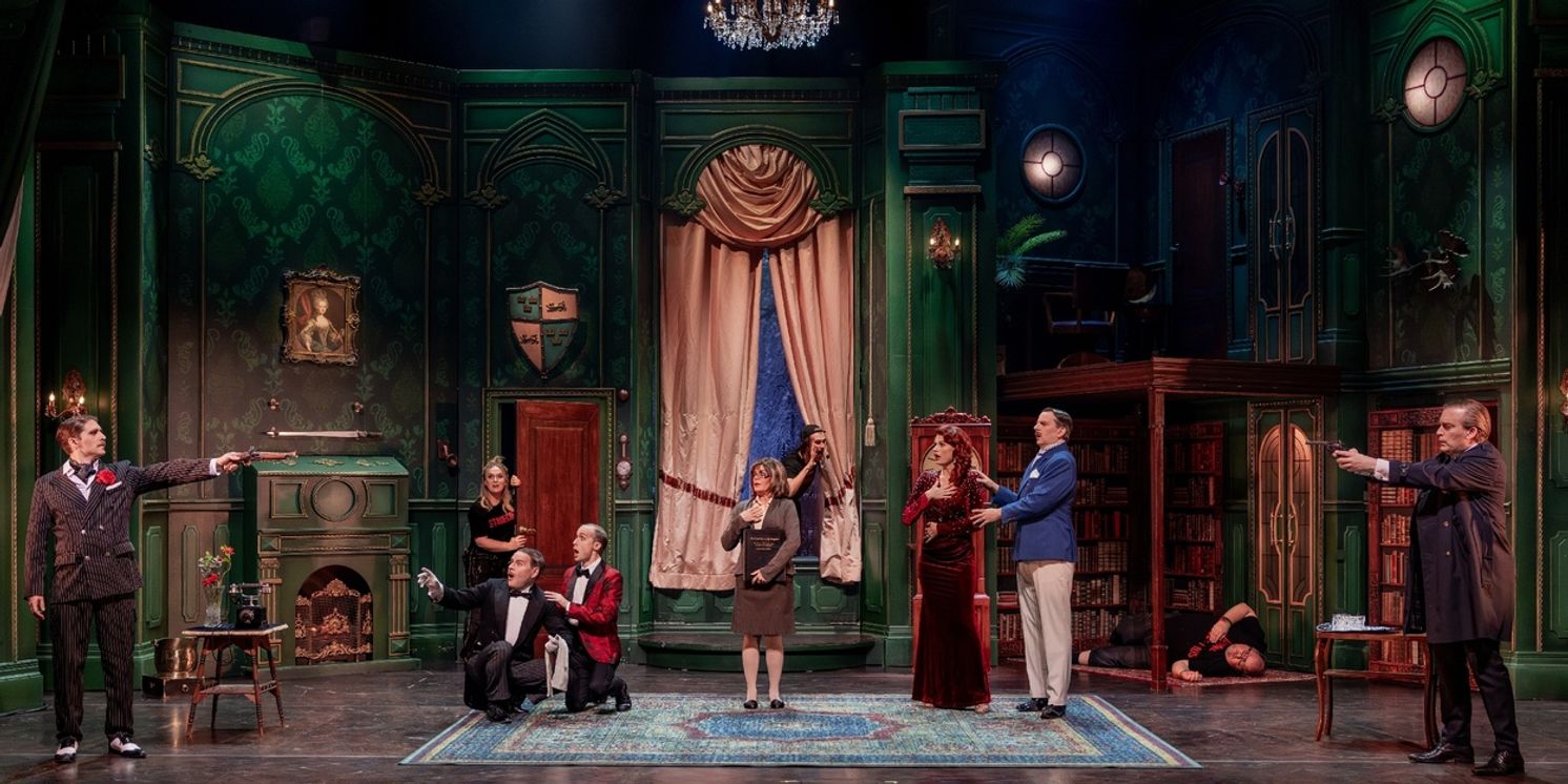 Review: THE PLAY THAT GOES WRONG (PJÄSEN SOM GÅR ÅT HELVETE) at Göta Lejon And On Tour  Image
