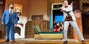 Review: THE PLAY THAT GOES WRONG at Aurora Theatre