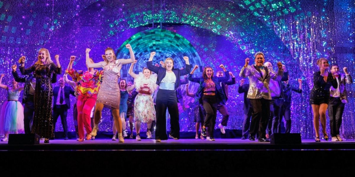 Review: THE PROM at White Theatre