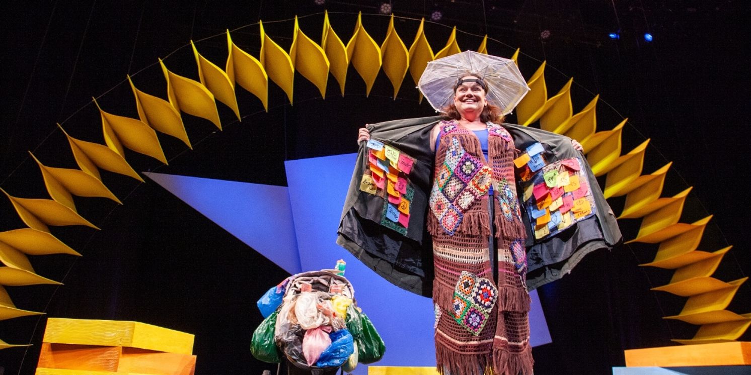 Review: Merrimack Repertory Theatre Makes THE SEARCH FOR SIGNS OF INTELLIGENT LIFE IN THE UNIVERSE Worth Joining  Image