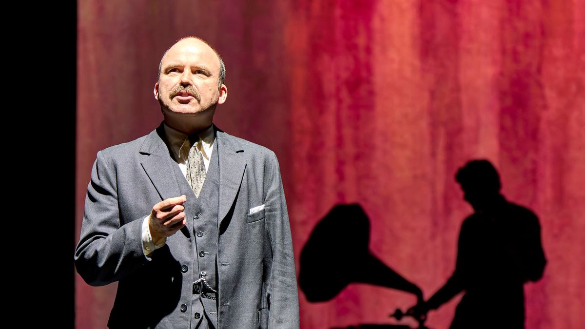 Review: THE STANDARD OF LIVING, Starring Rory Kinnear