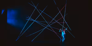 Review: Verb Theatre’s THE STARLING EFFECT exposes the science of self-preservation
