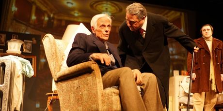 Review: THE SUNSHINE BOYS at ARTS Theatre Photo