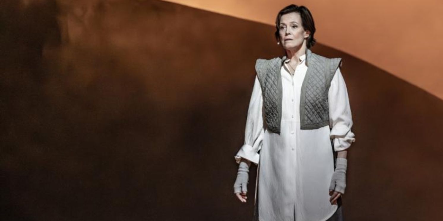 Review: THE TEMPEST, Theatre Royal Drury Lane  Image