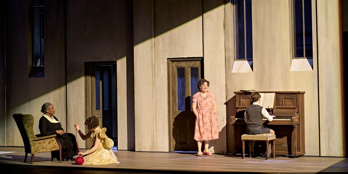 Review: THE TURN OF THE SCREW, London Coliseum