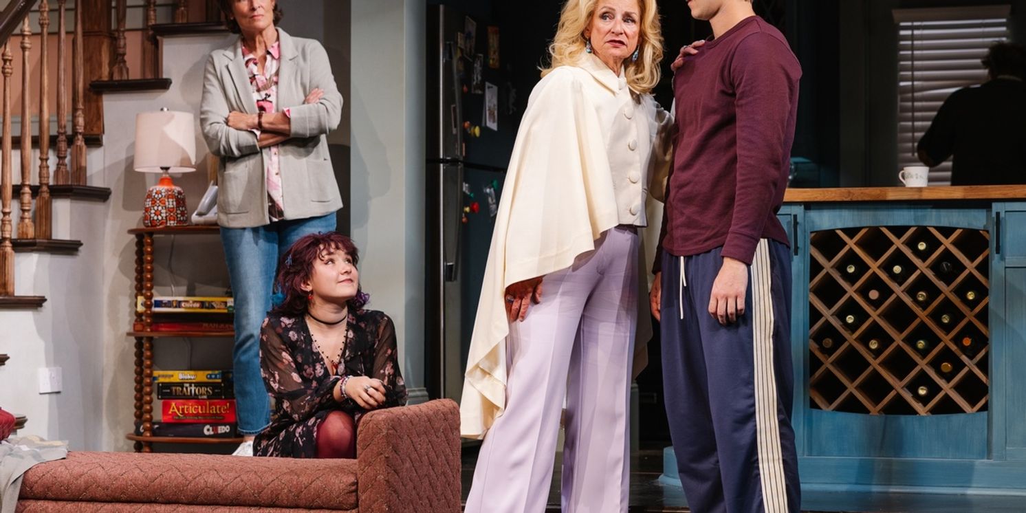 Review: THE UNFRIEND at Asolo Repertory Theatre  Image