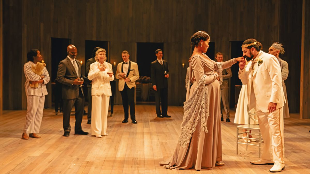 Review: THE WINTER'S TALE at Chicago Shakespeare Theater