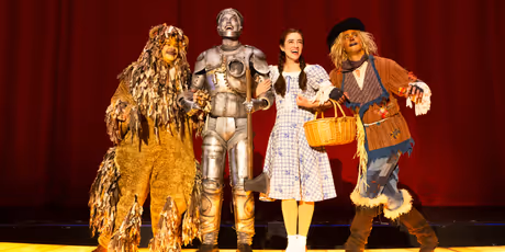 Review: THE WIZARD OF OZ at Bank Of America Performing Arts Center Photo